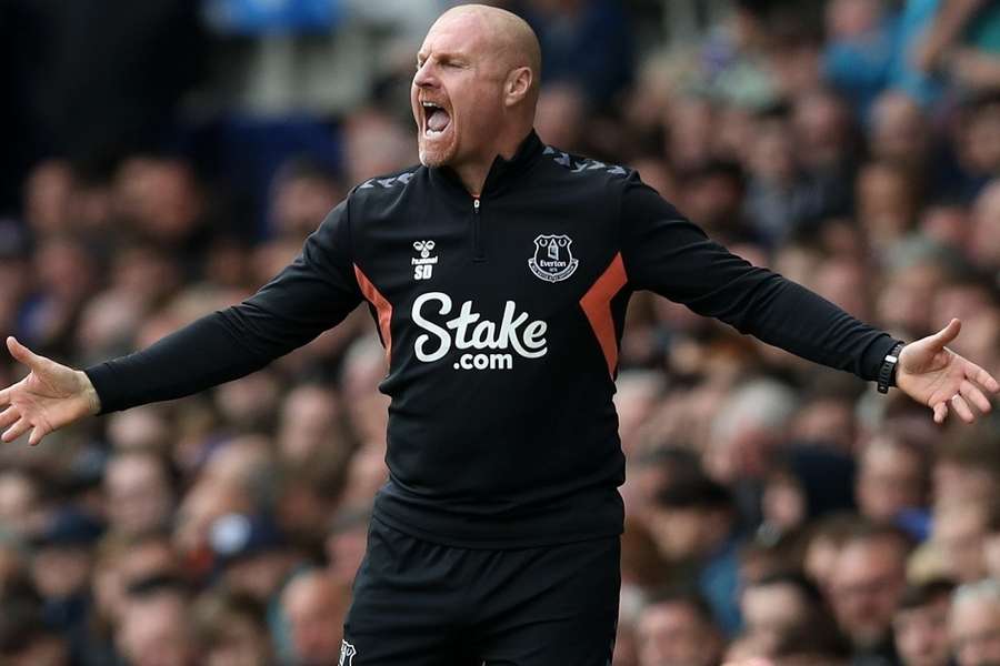 Textor Suggests Potential Replacement for Dyche at Everton