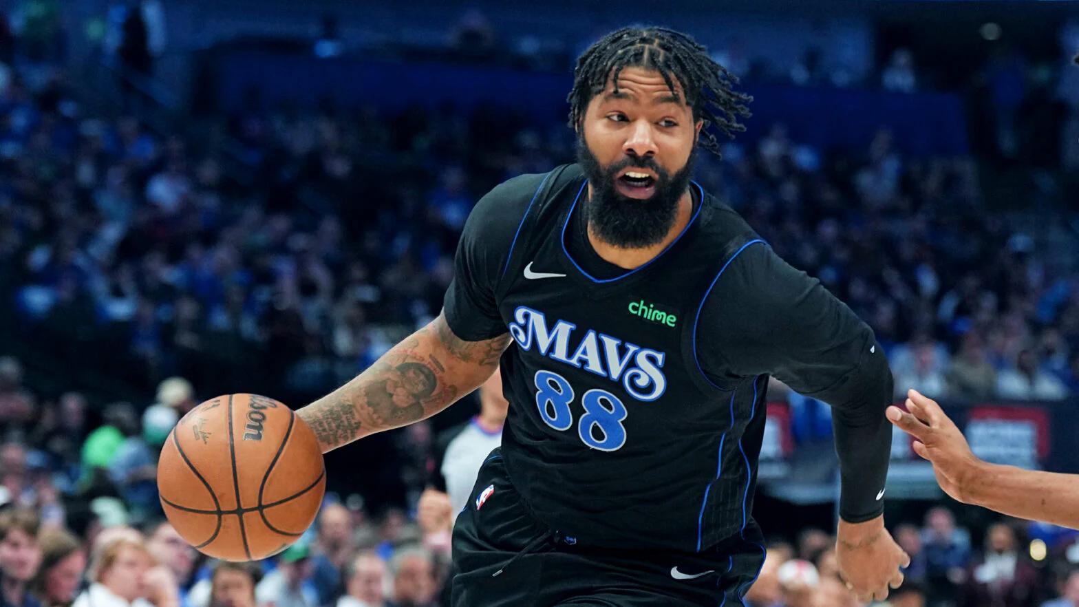 Mavericks retain veteran forward Markeiff Morris with contract extension