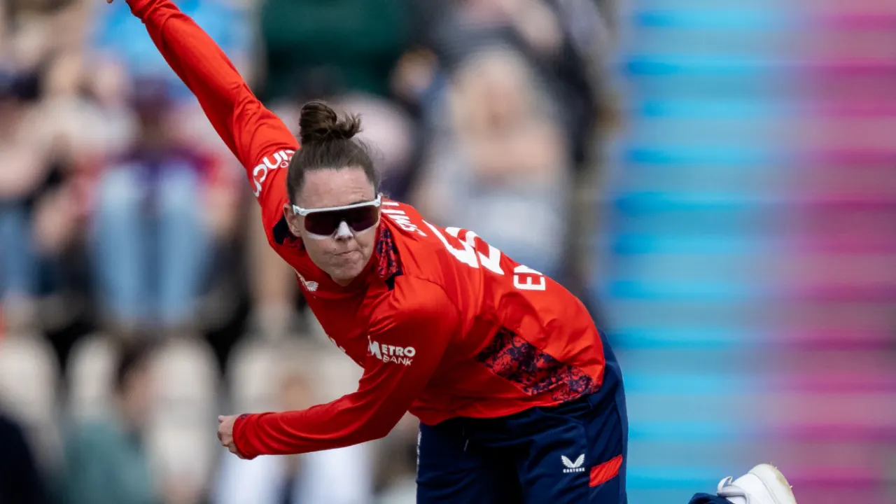 Four-spinner attack spearheaded by England's Linsey Smith at the crease