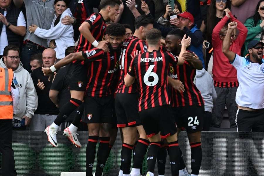 Kerkez announces upcoming Bournemouth squad meeting, reveals plans