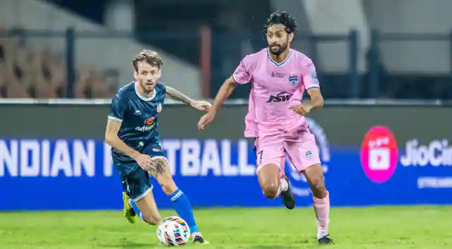 Bengaluru FC extends lead at the top with a narrow victory over Punjab FC in ISL