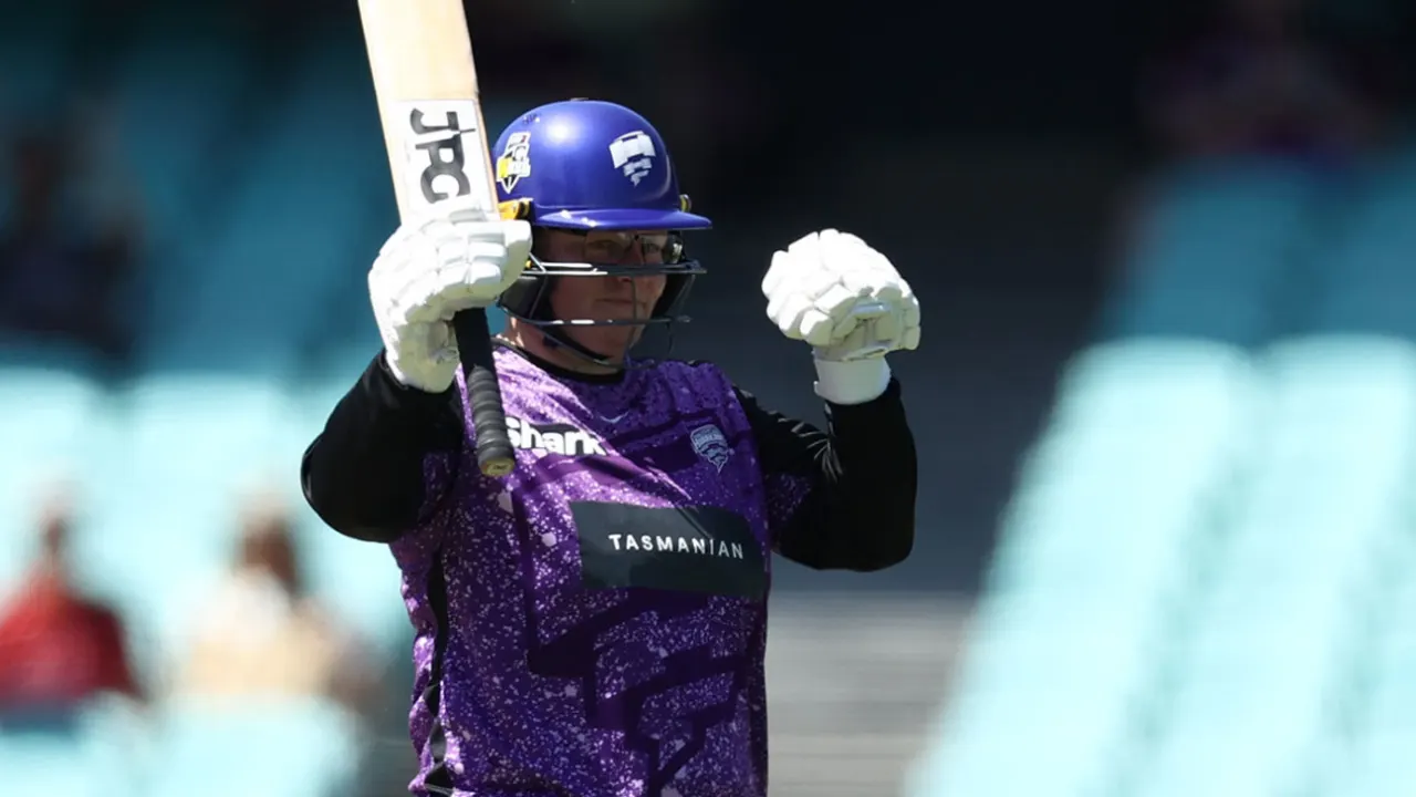 Record-breaking performance by Lizelle Lee in WBBL with unbeaten 150 runs