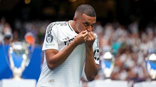 Kylian Mbappe's Isolation at Real Madrid: Jude Bellingham Ignoring Him Dismisses Any Hope of Support or Friendship