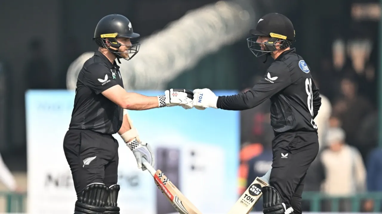 Williamson praises Conway for 'exceptional' partnership as they set new record