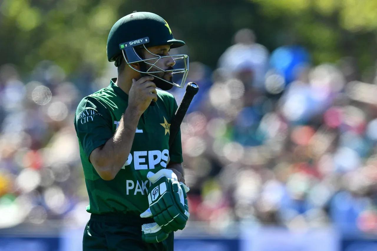 Pakistan's post-Babar-Rizwan era begins with a whimper as they crumble to 91 all out